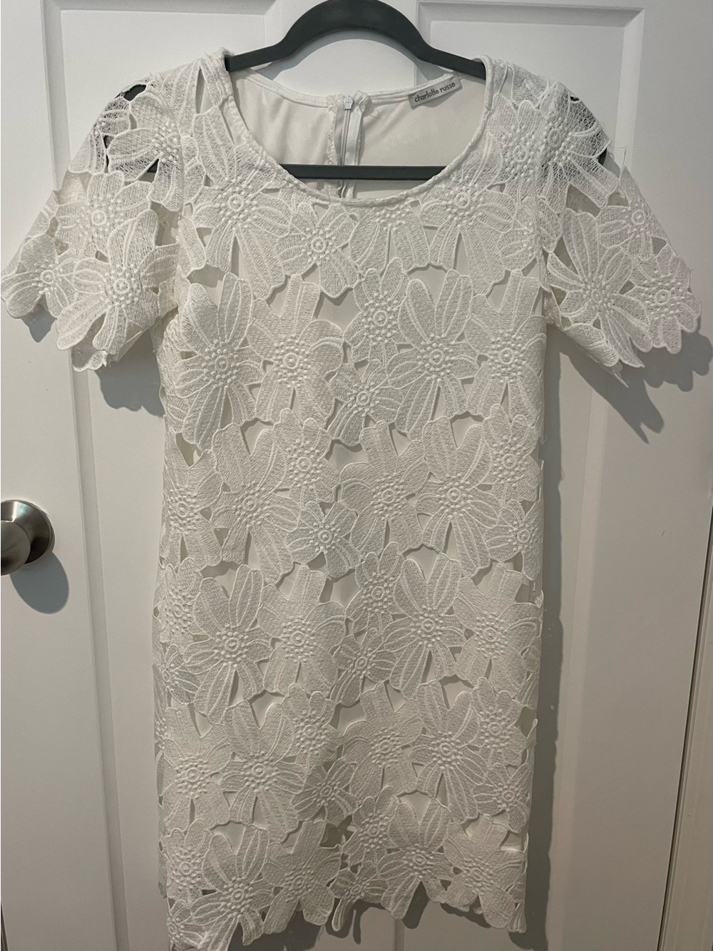 Charlotte Russe White Floral Lace Midi Dress